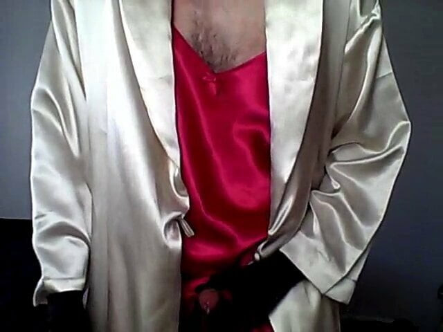 Satin wank 2