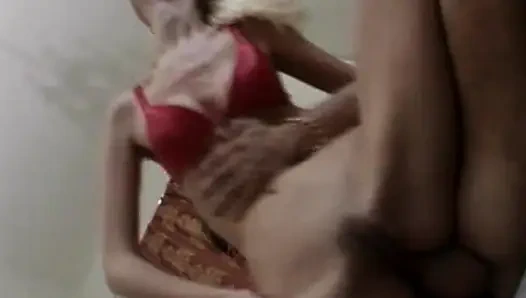 Nympho Sluts From France Pounded in Anal Threesome