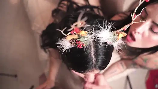 Извращенное хардкорное анальное тройничок присоединяется к моей соседке по комнате и ко мне в супер-горячем хардкорном анальном тройничке