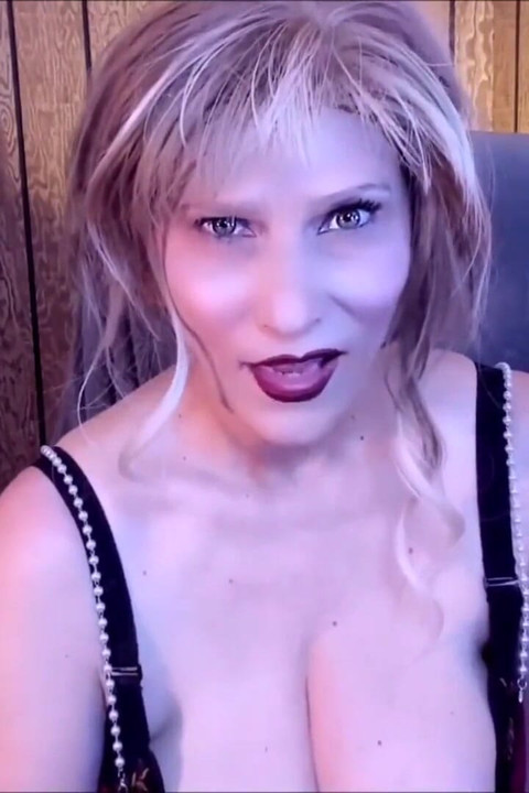 Youlovetofeelweakmis tresschadford-1