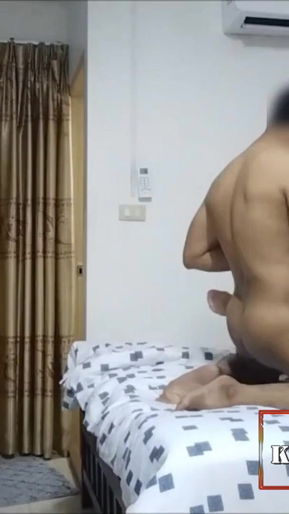 Fuck masked Thai milf I eat her pussy a lot | Clip 1
