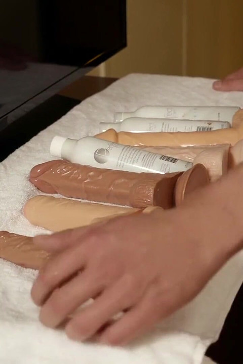 Twinkpop - Providing the Best Service - Zane Anders, Myles Landon