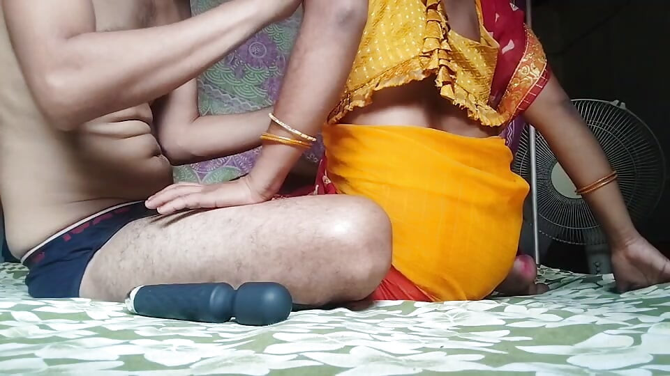 Desi husband fucked wife by putting sex machine in her pussy