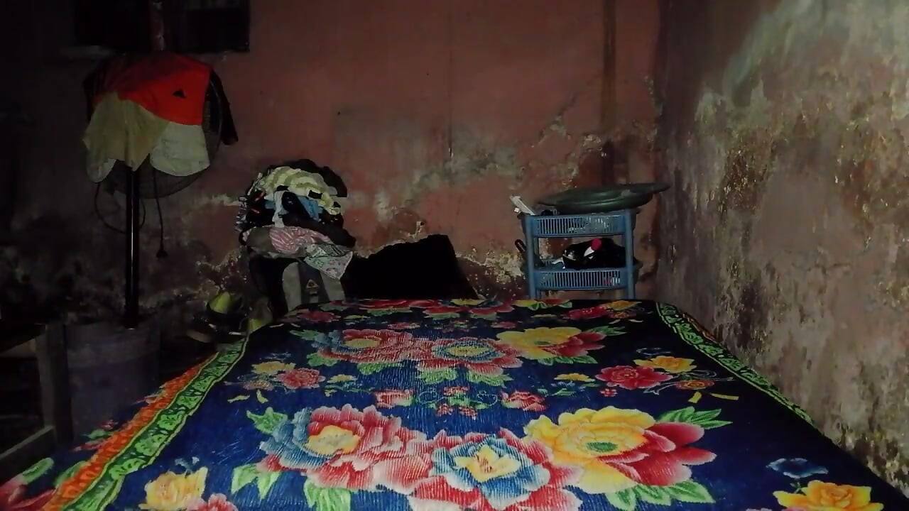 Feeling so well after a hot masturbation: the thrilling impact of masturbation through bed humping.