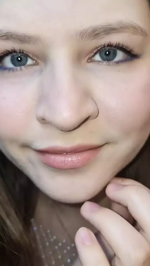 TinniAngelll video