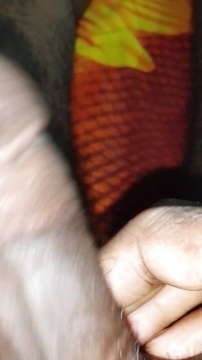 I Need Bangladeshi Sexy Girls Please Contact