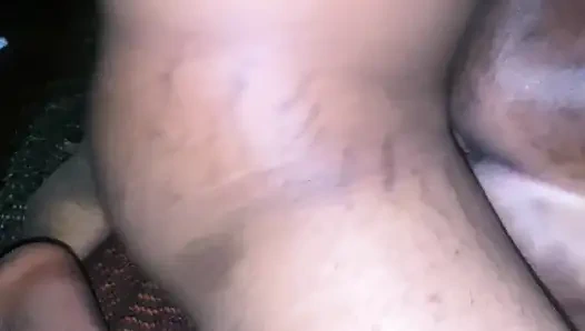 Götünde büyük penise ihtiyacı var.. Onu yandan sikiyorum