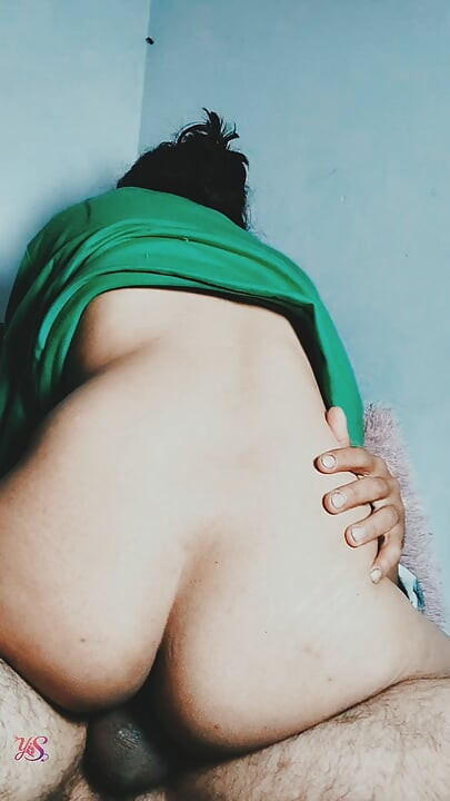 Kompilasi v.3 cewek latina sange lagi asik ngentot sama keluarganya