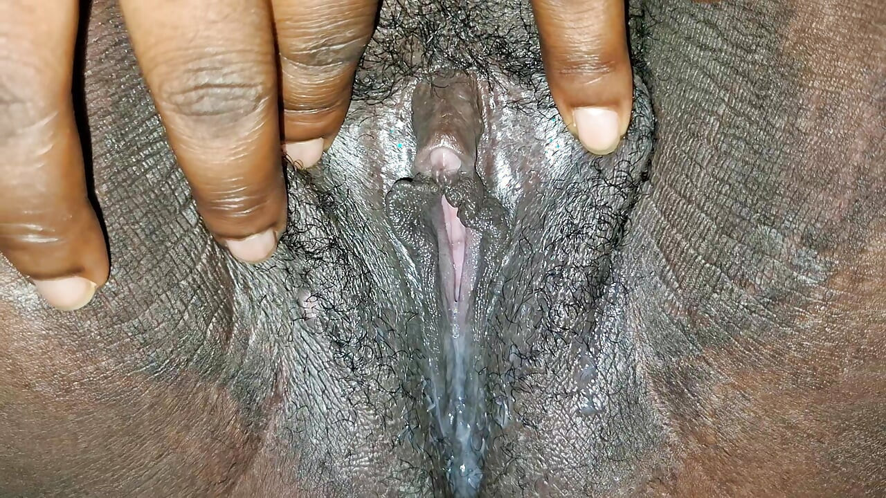 This beautiful, sweetest pussy in the world, you've never seen it before.