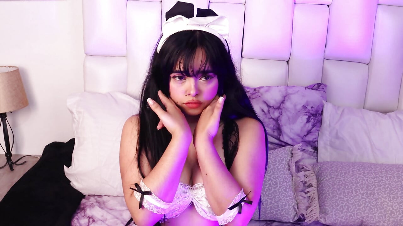 Taboo Step-stepdaddy Taking New Maid's Virginity