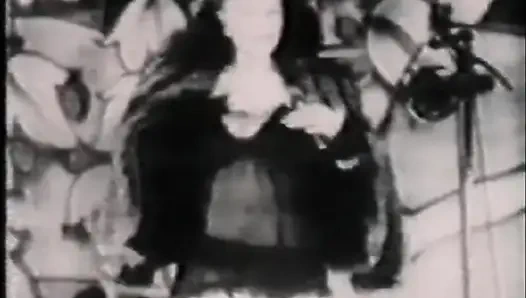 Жадная и горячая шлюха