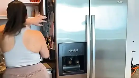Прямая трансляция с Dani Valentina