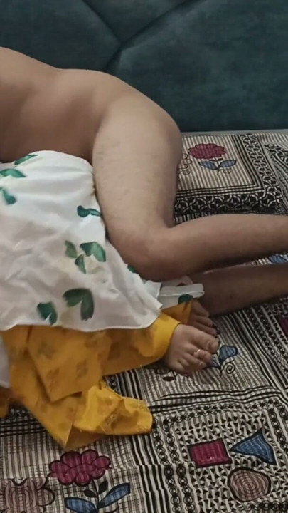 Desi Indian Stepbrother And Step Sister Hot Sex At Night Hindi Sex Story Video | Clip 1