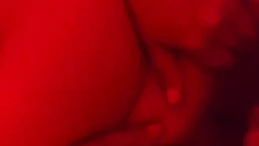 Abspritzen, in den mund, im gesicht, auf die titten und handjob!