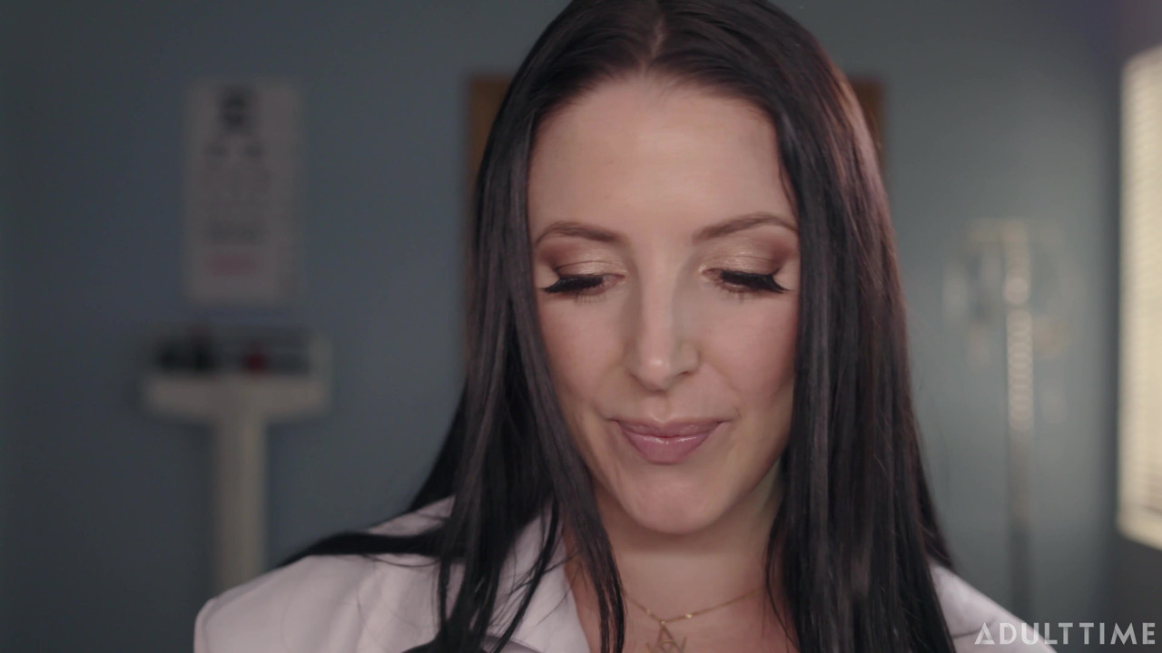 Asmrファンタジー博士。アンジェラ・ホワイトが全身身体検査