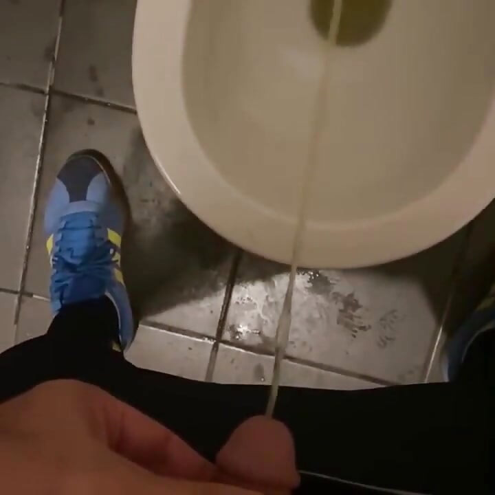1-) Türkischer Haarschwanz-pipi-video