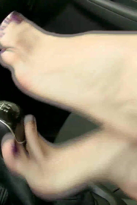 פוטסי חם במכונית לגבר שלי ולמקל המשמרת