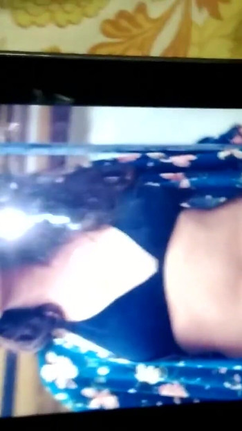 Jaw-dropping moment from "Poonam Bajwa Sticky Cum tribute"