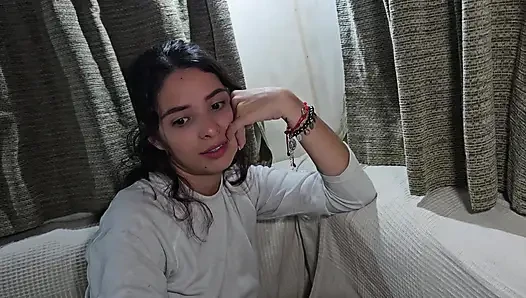 I give my rich Latina stepsister a nice fuck until she gives her all her rich milk on her feet
