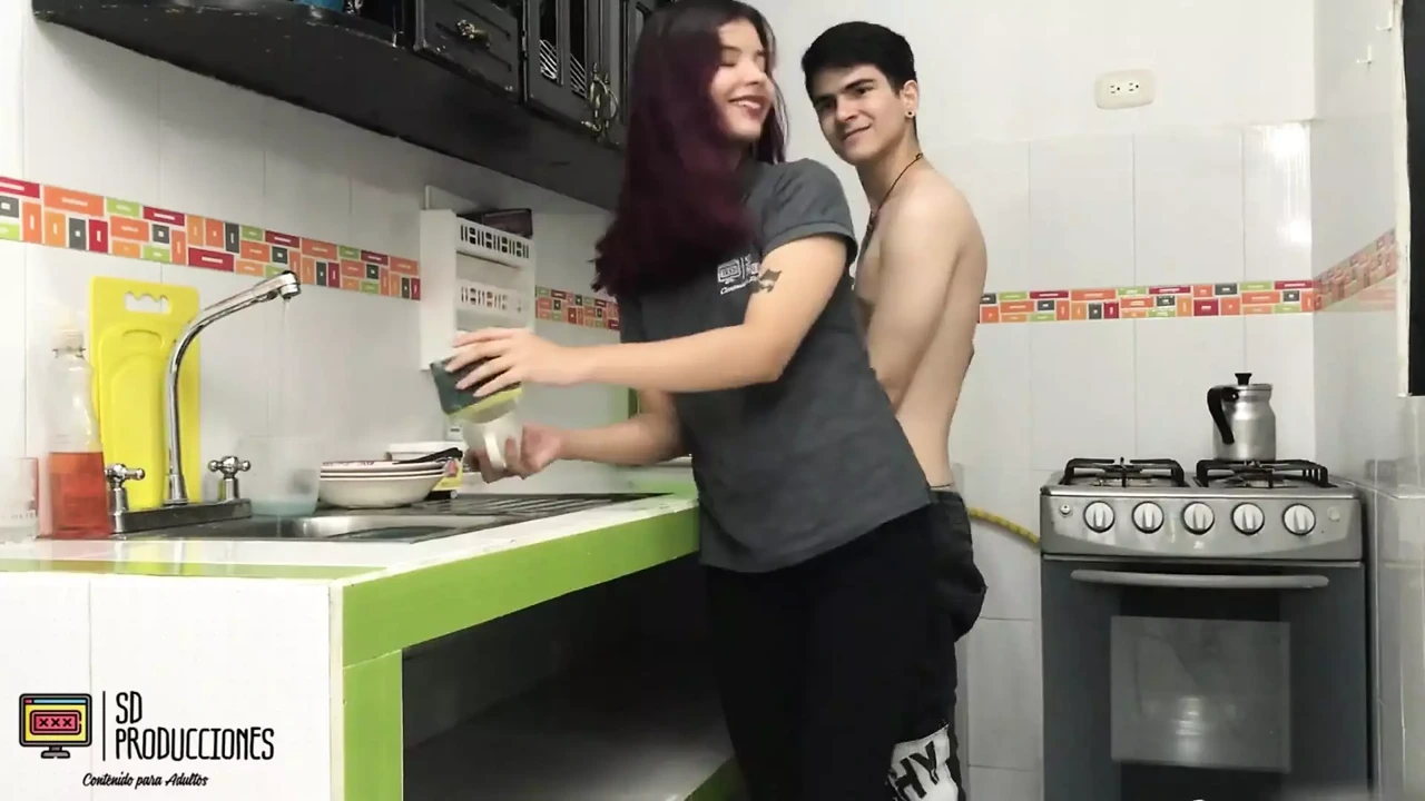 I Get Horny and Ask My Stepbrother to Fuck Me in the Kitchen – Porn in Spanish