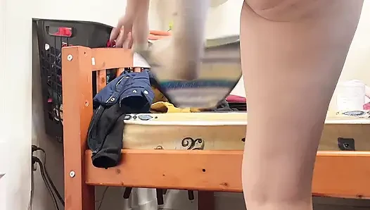 Hana Pee, потому что она не может справиться с этим