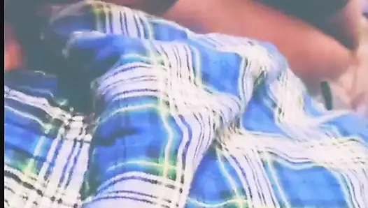 Bobblehead si cewek nakal lagi asik nyepong bagian 1