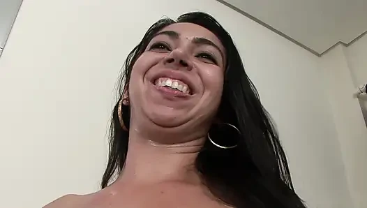 Üvey kız kardeşlerimle dizide