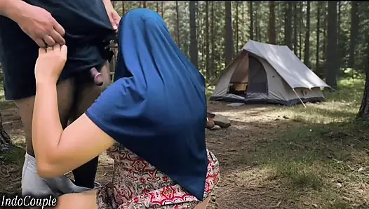 Video rekaman seks pasutri yang super hot di hutan!