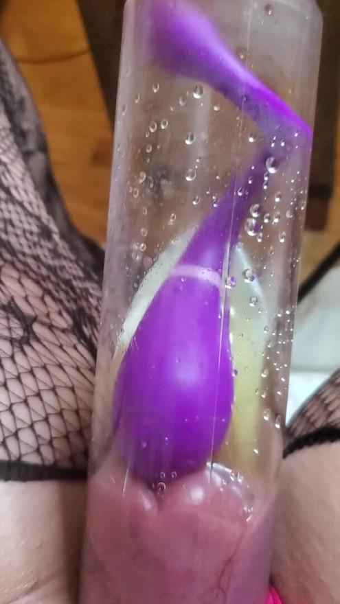 menutup muncrat bergetar di yang penis pompa nyonya gina