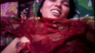 Desi Aunty Fucked By A Boy