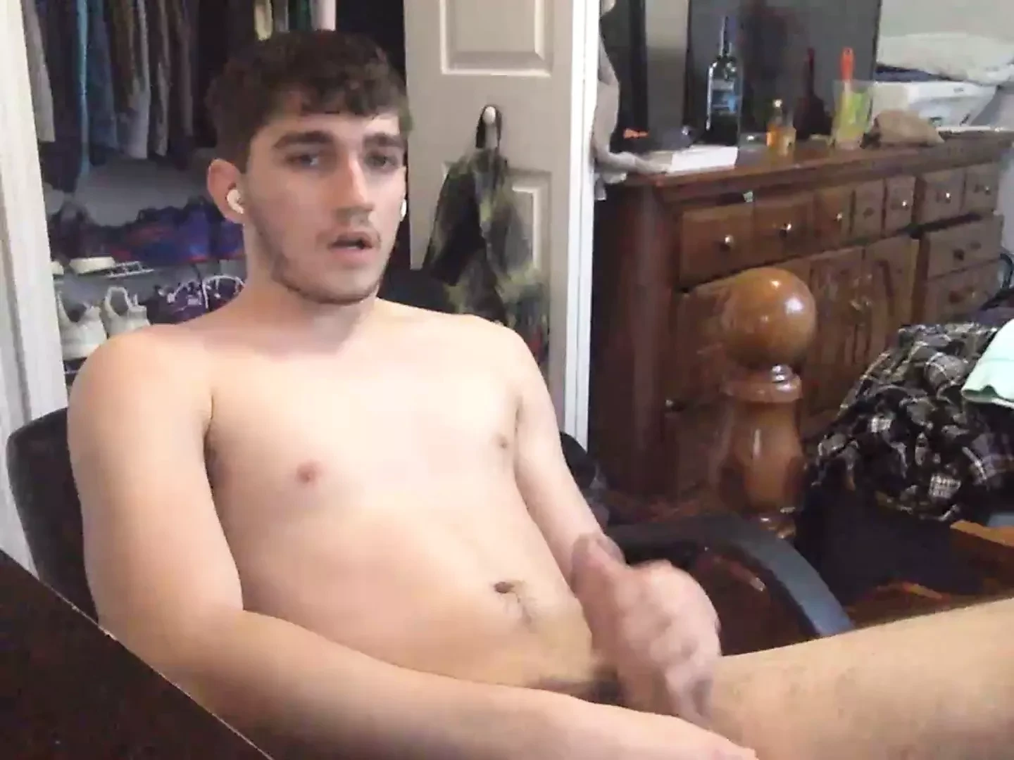 Cam cum: timido giovane ragazzo sborra