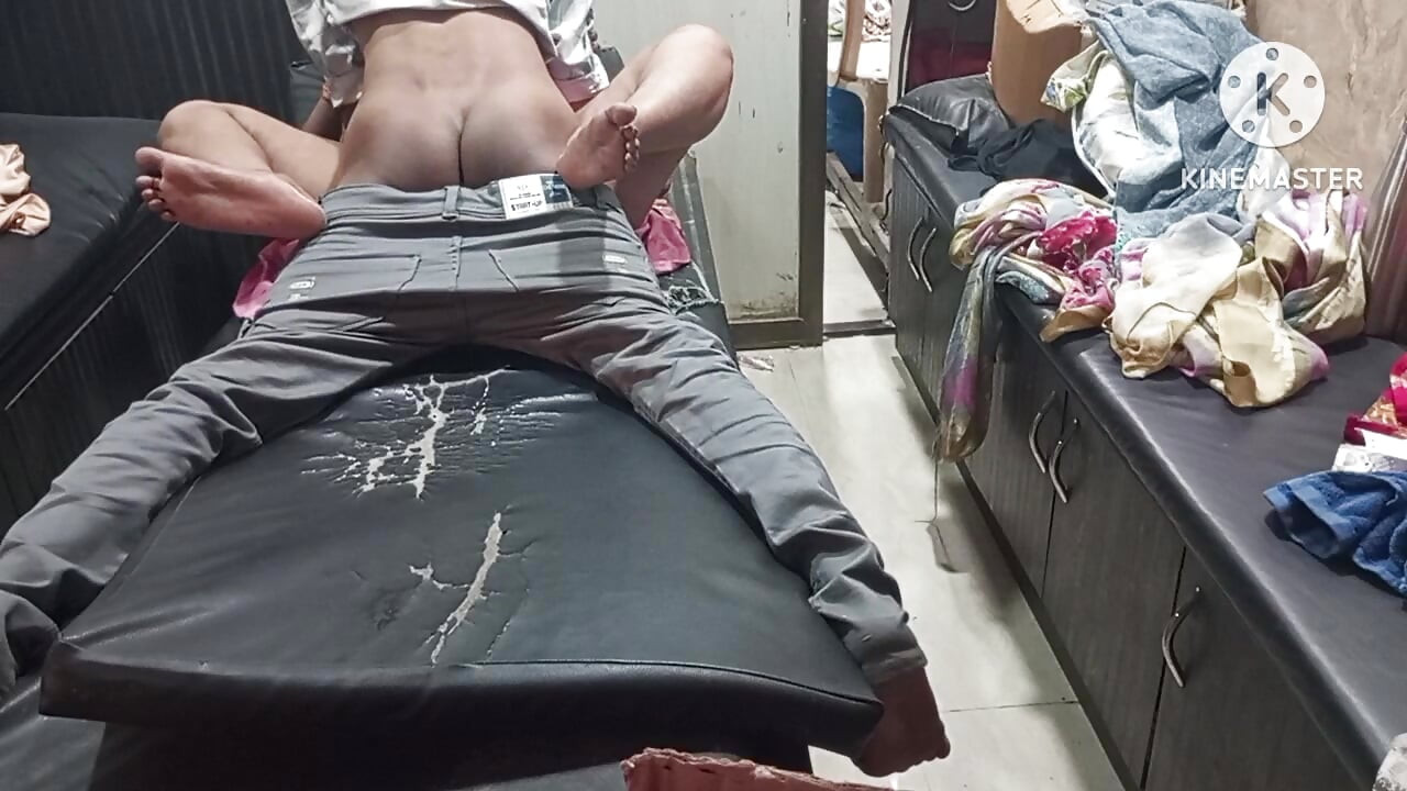 Buffo Bhabhi Ke Sath Uthapatak