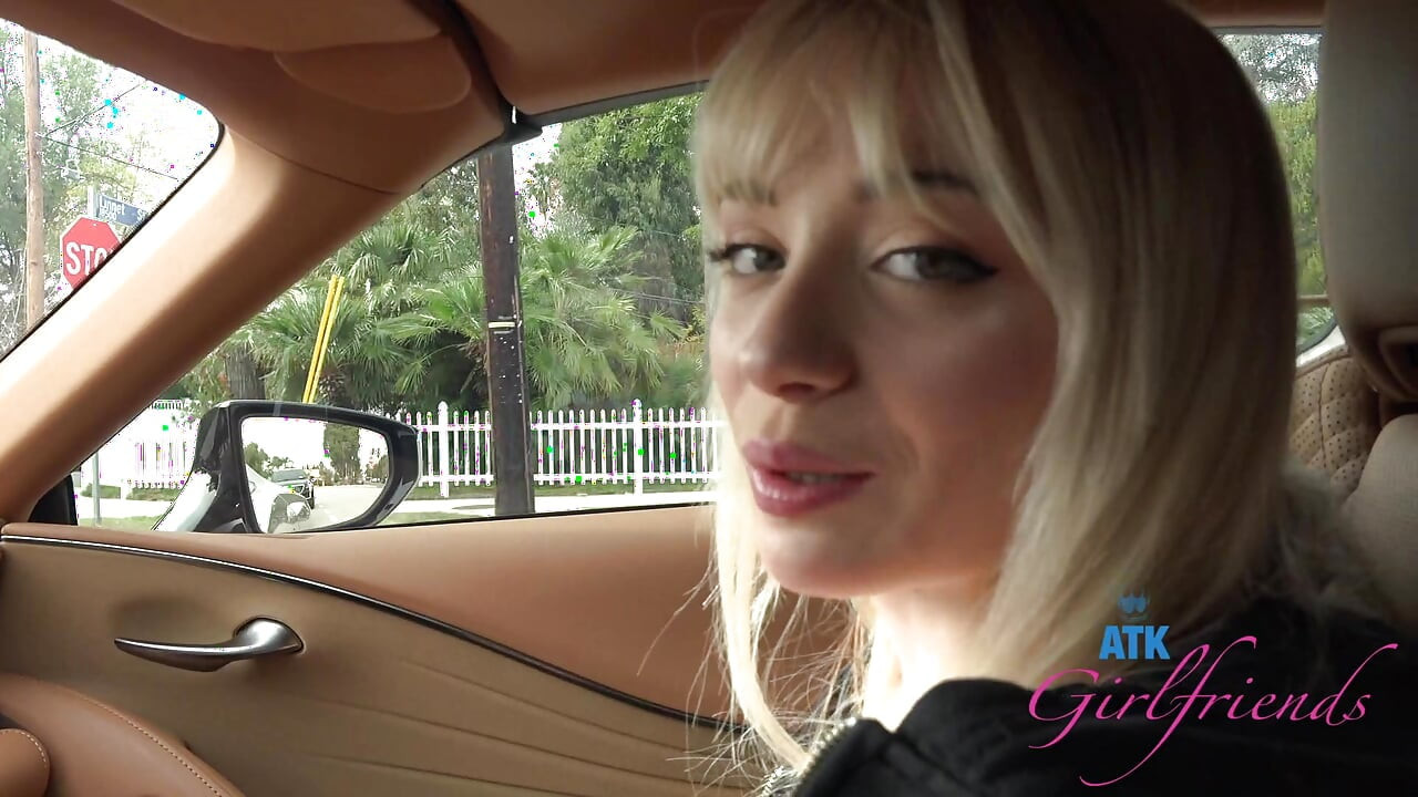 POV Date Night Roadhead with Amateur Cecelia Taylor - She Gives Amazing Blowjob in the Car