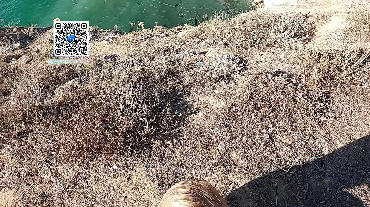 DOGGY STYLE ON THE ROCKS IN PUBLIC