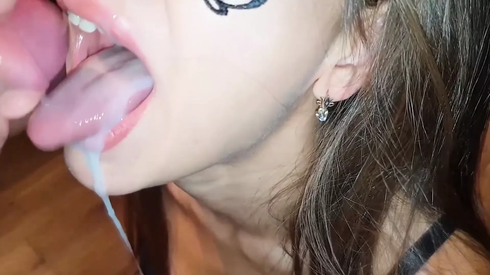 Đóng lên miệng creampie biên soạn