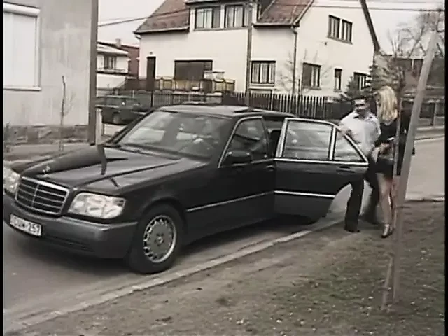 Alexa Tomas - surprise,blonde