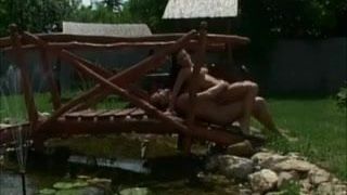 Outdoor asian suck fuck suck session