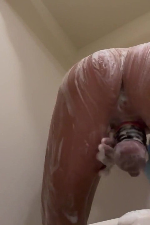 Naughty bath time