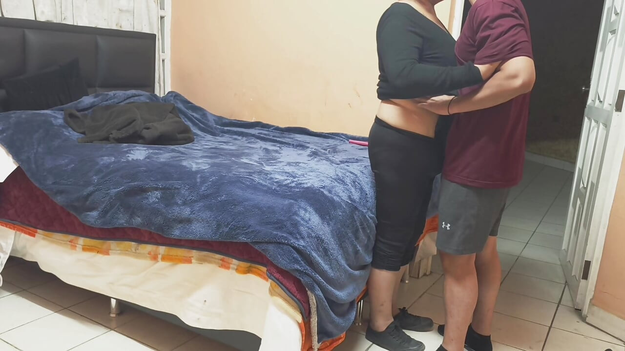Fuck Me Hard, but Don't Tell Anyone! I Have Sex with My Friend's Mom