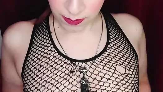 Adik tirimu yang hot lagi ngerasy kostum! JOI Argentina