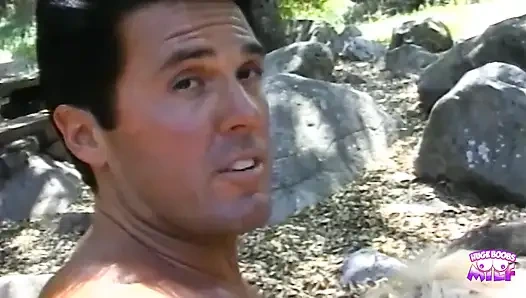 Hot Blondies with Big Tits and Huge Asses Have Amazing Outdoor Threesome