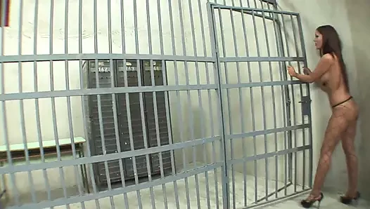 Mi hanno rotto ul CULO!!! - Scena 03