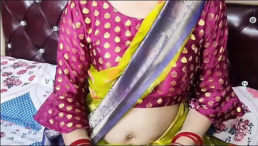 After Hearing 18 Desi Aunty Grabbed Her StepNephew Dick