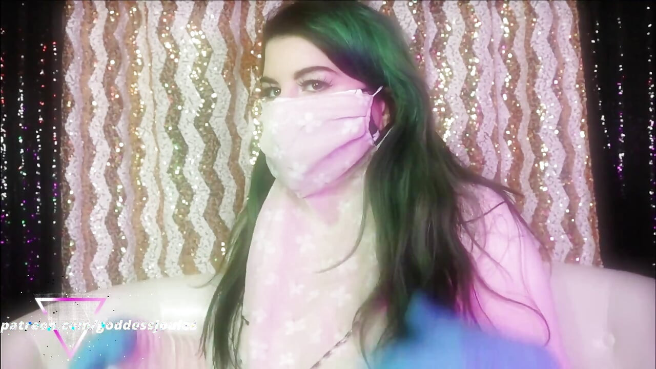 新しくてお気に入りのマスク ASMR