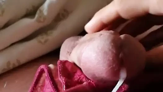 karısının külot üzerinde spunked