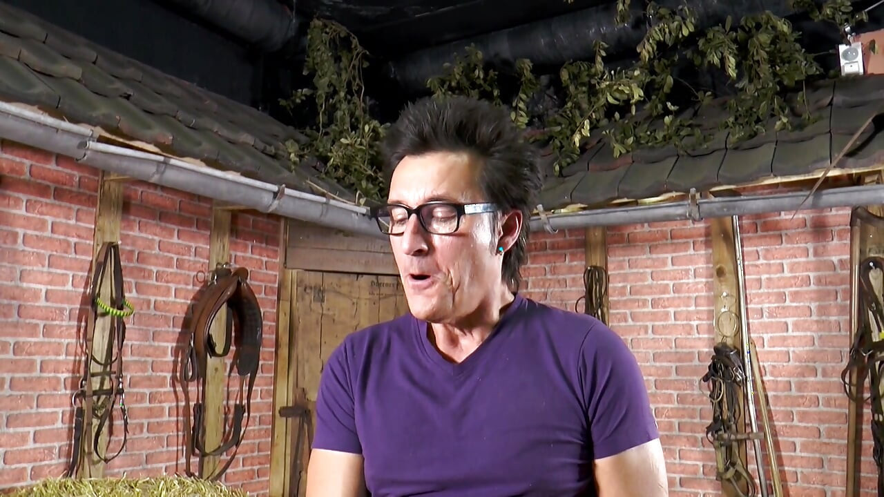 Tattooed blonde gets anally fucked in her tattooed pussy