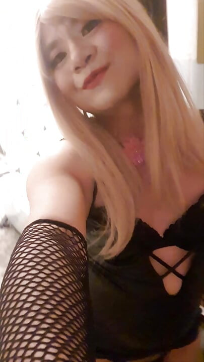 Bella The Little Sissy