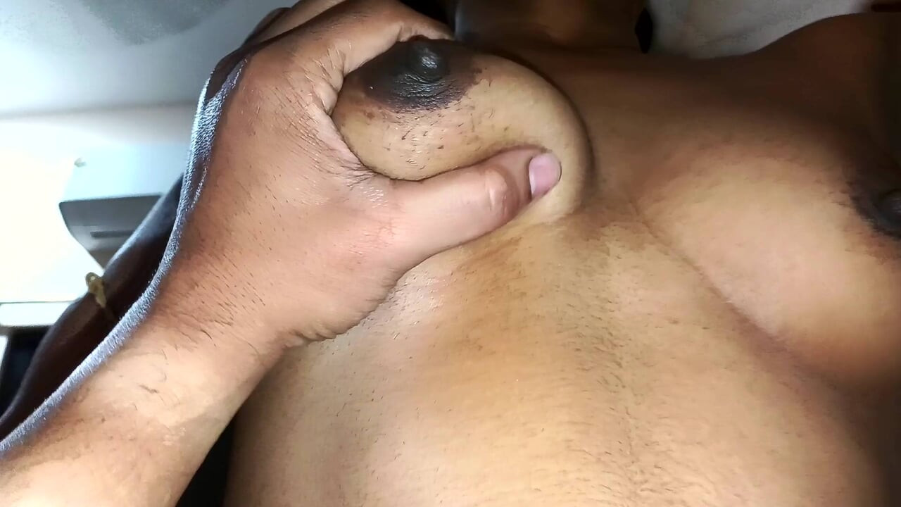 Horny Army Boy Fucked Neighbour Indian Aunty midnight at his Bedroom