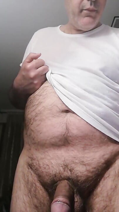 ¡Espectáculo porno online en la mañana italiana!