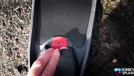 Tauchen in meinen glänzenden zweiteiligen Neoprenanzug